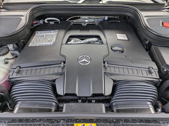 New 2025 Mercedes-Benz GLS 580 4MATIC image 16