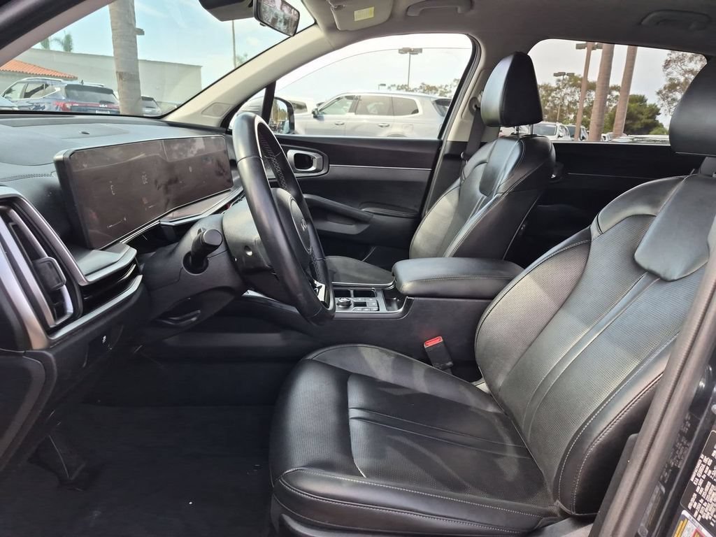 Certified 2024 Kia Sorento S FWD image 19