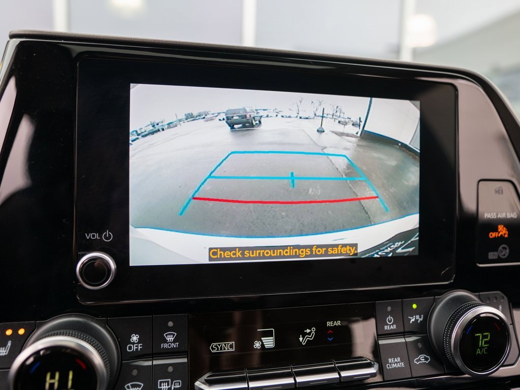 Used 2023 Toyota Highlander XLE image 26