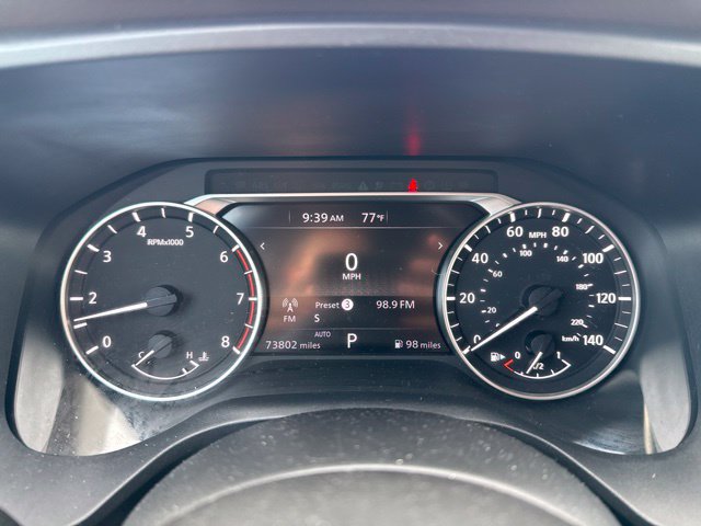 Used 2022 Nissan Rogue SV AWD/4WD image 11
