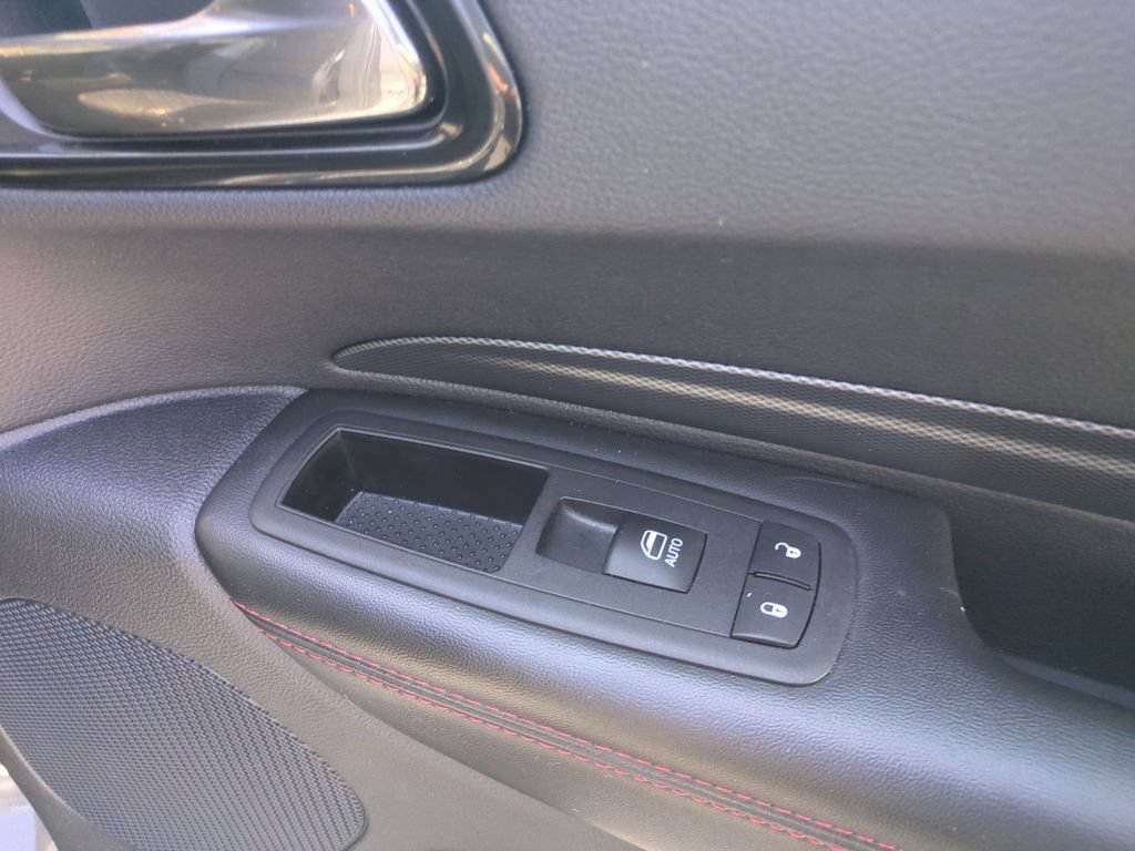Used 2025 Dodge Durango GT AWD/4WD image 34