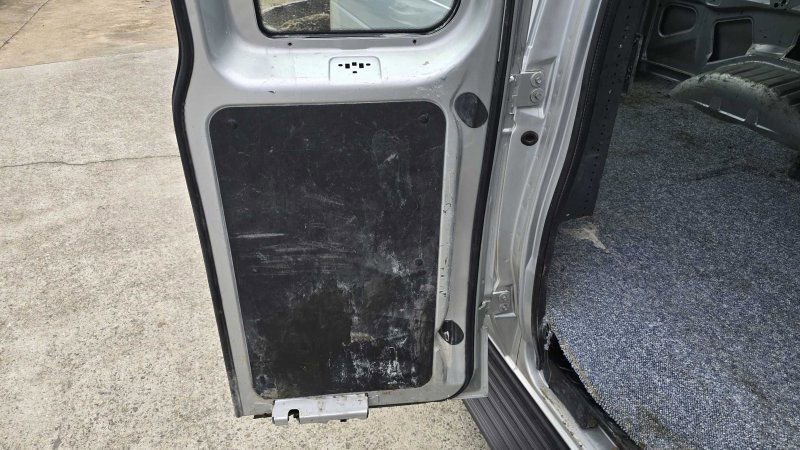 Used 2006 Ford E-150 and Econoline 150 RWD image 31