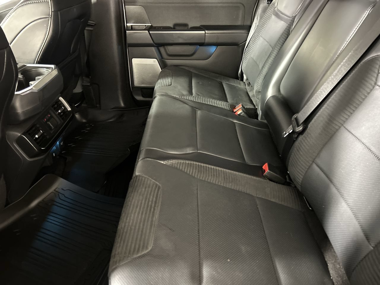 Used 2023 Ford F150 Raptor w/ Raptor 37 Performance Package AWD/4WD image 25