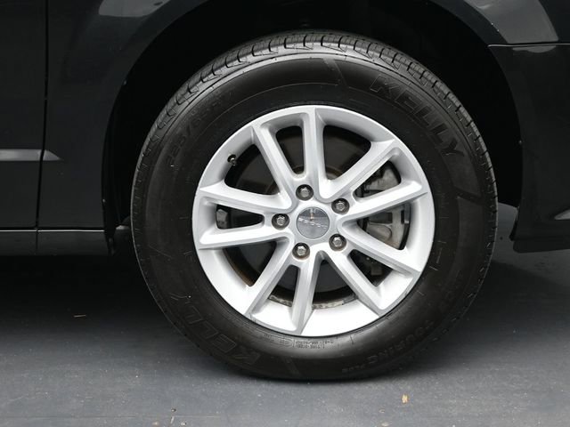 Used 2020 Dodge Grand Caravan SE FWD image 34