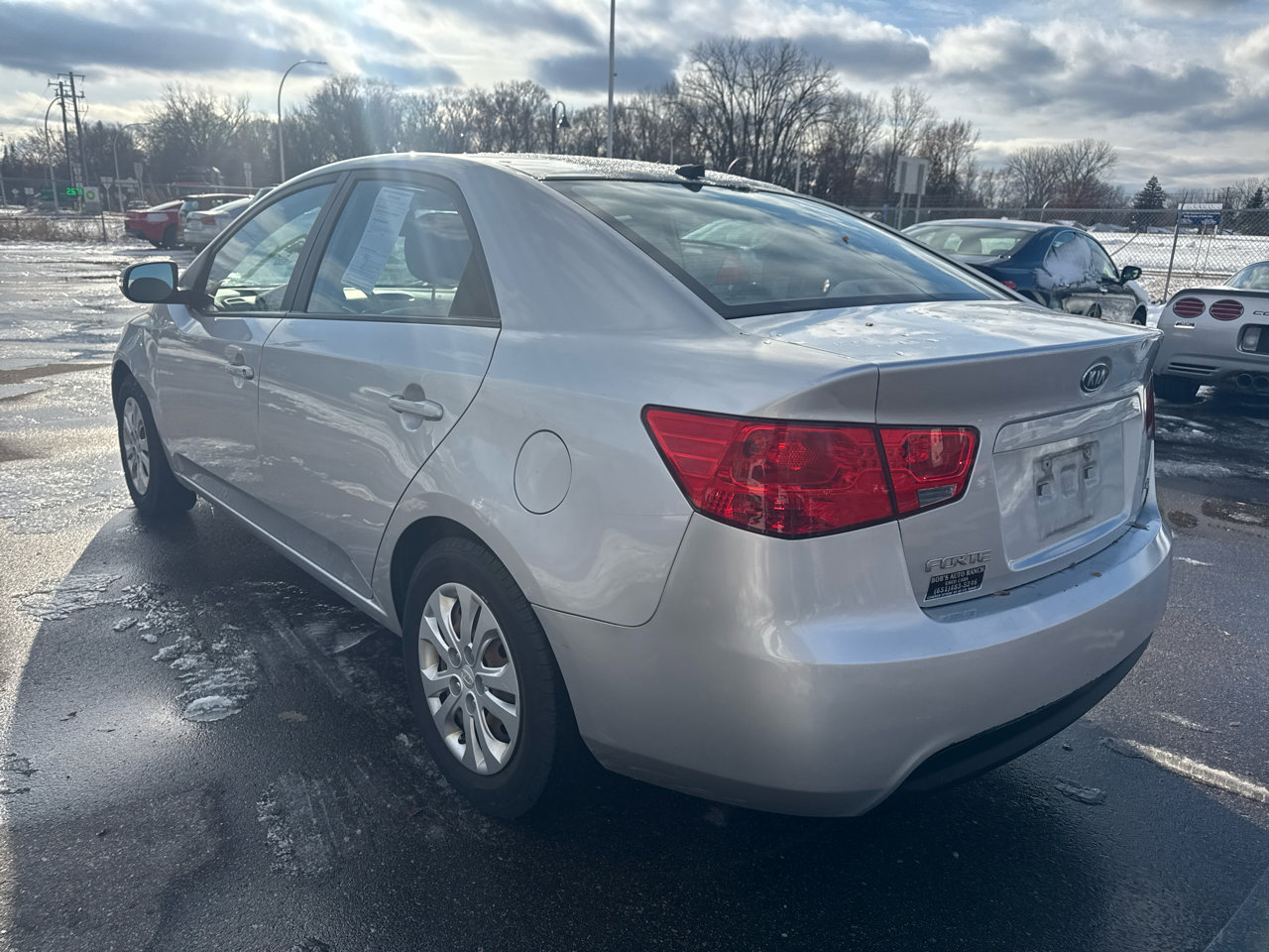 Used 2010 Kia Forte EX image 7