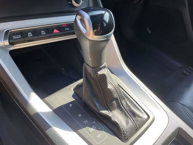 Used 2025 Audi Q3 2.0T Premium AWD/4WD image 28