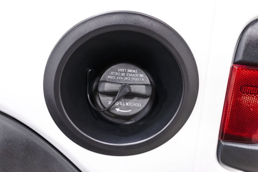 Used 2022 Jeep Wrangler Unlimited Sport AWD/4WD image 39