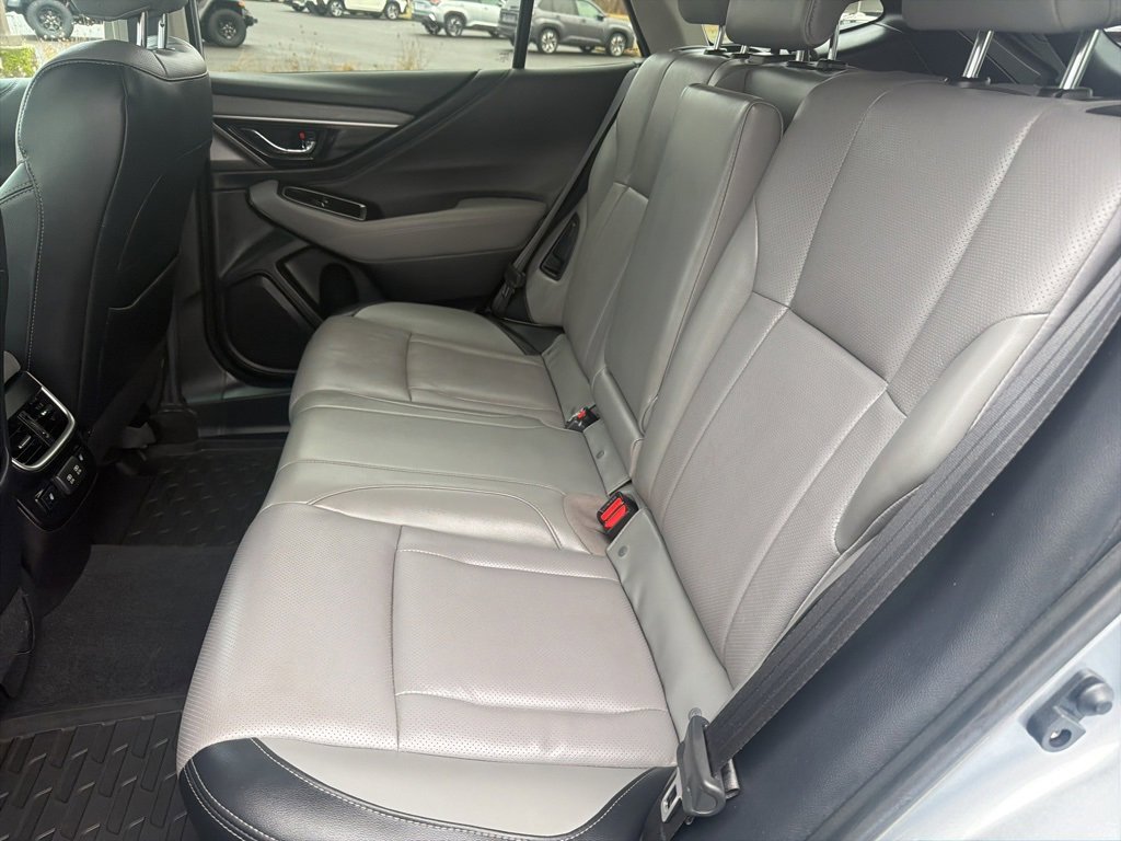 Used 2020 Subaru Outback Limited w/ Popular Package #2 image 18