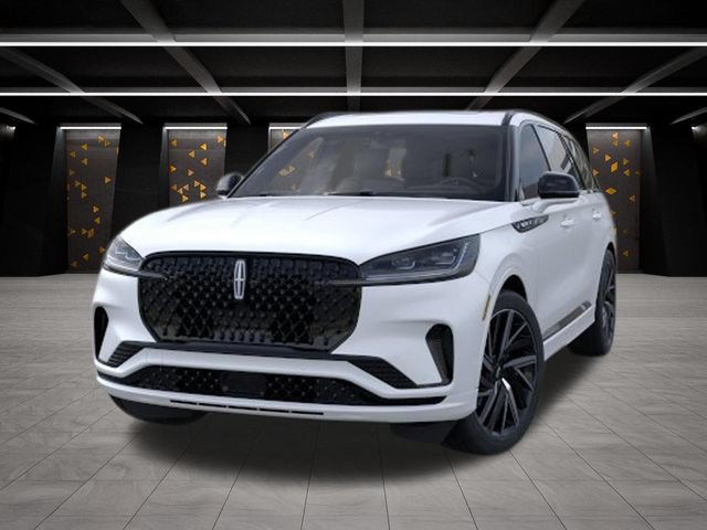 New 2026 Lincoln Aviator Black Label w/ Jet Appearance Package AWD/4WD image 2