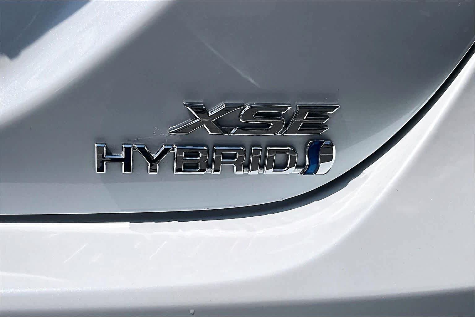 Used 2024 Toyota Camry XSE w/ Cold Weather Package FWD image 10