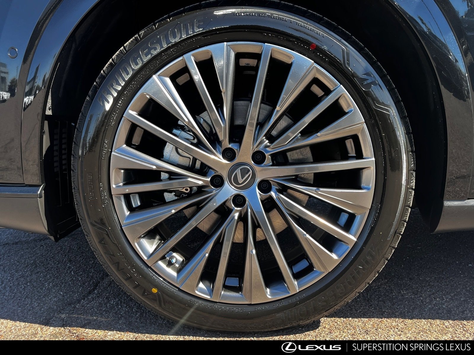 New 2026 Lexus RX 450h AWD image 10