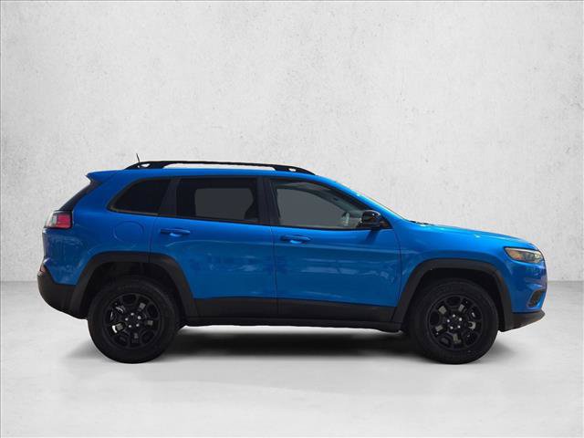 Used 2022 Jeep Cherokee Latitude w/ Trailer Tow Group AWD/4WD image 6