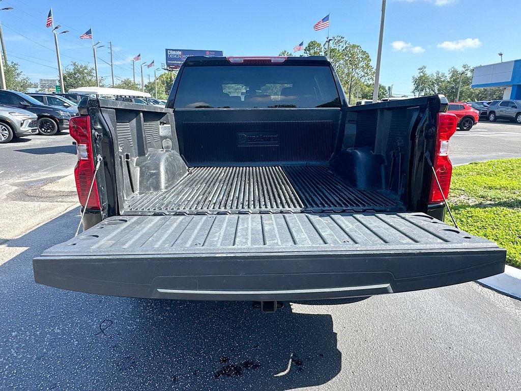 Certified 2025 Chevrolet Silverado 1500 LT RWD image 24