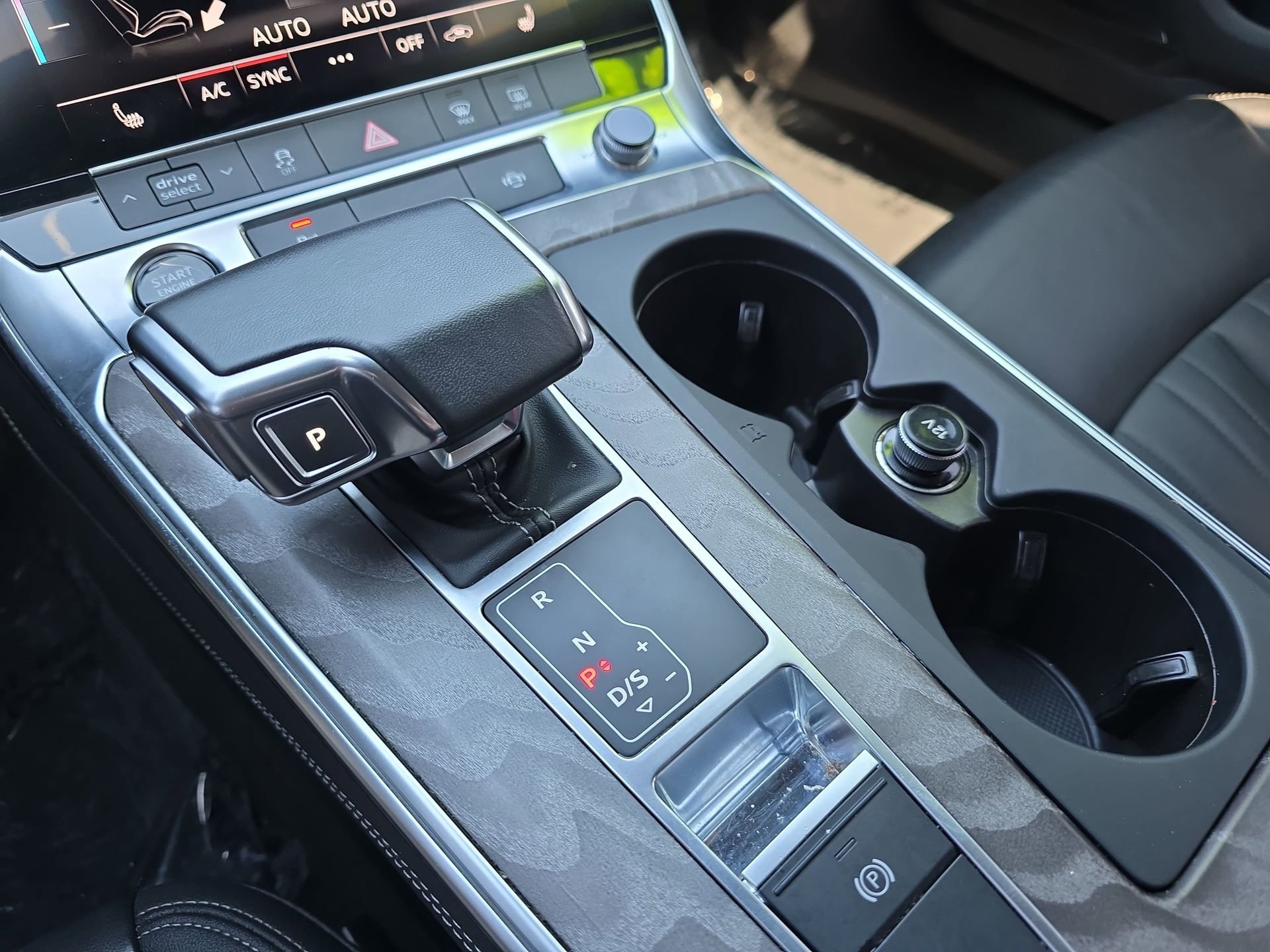 Used 2024 Audi A6 Premium Plus image 24