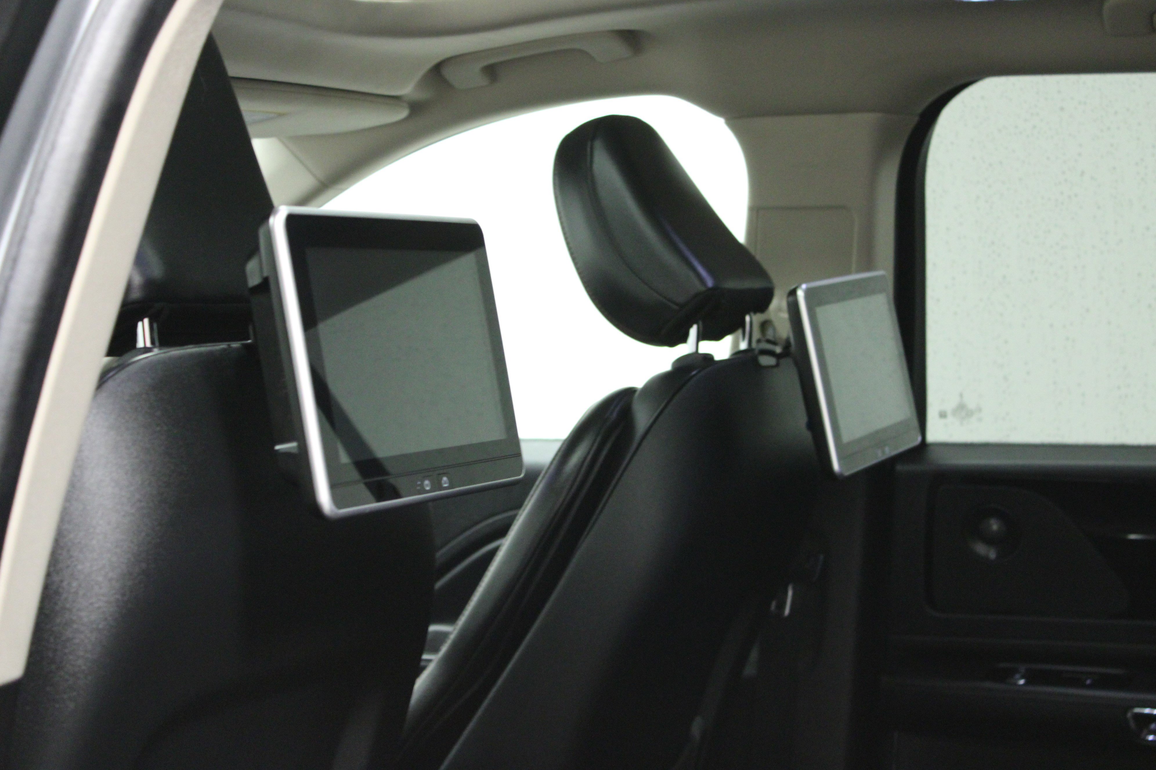 Used 2022 Lincoln Aviator Reserve w/ Equipment Group 201A image 13