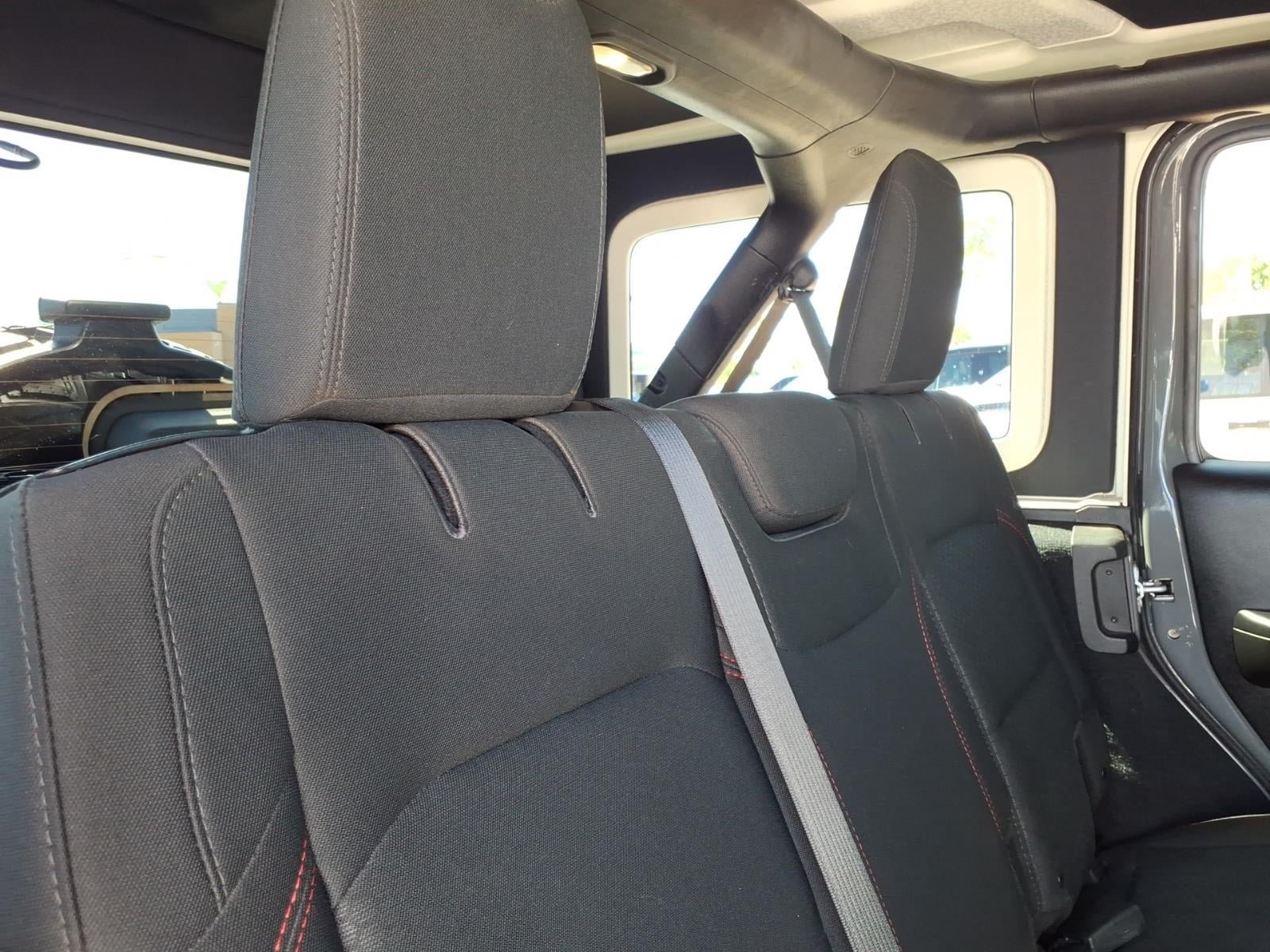 Used 2019 Jeep Wrangler Unlimited Rubicon AWD/4WD image 15