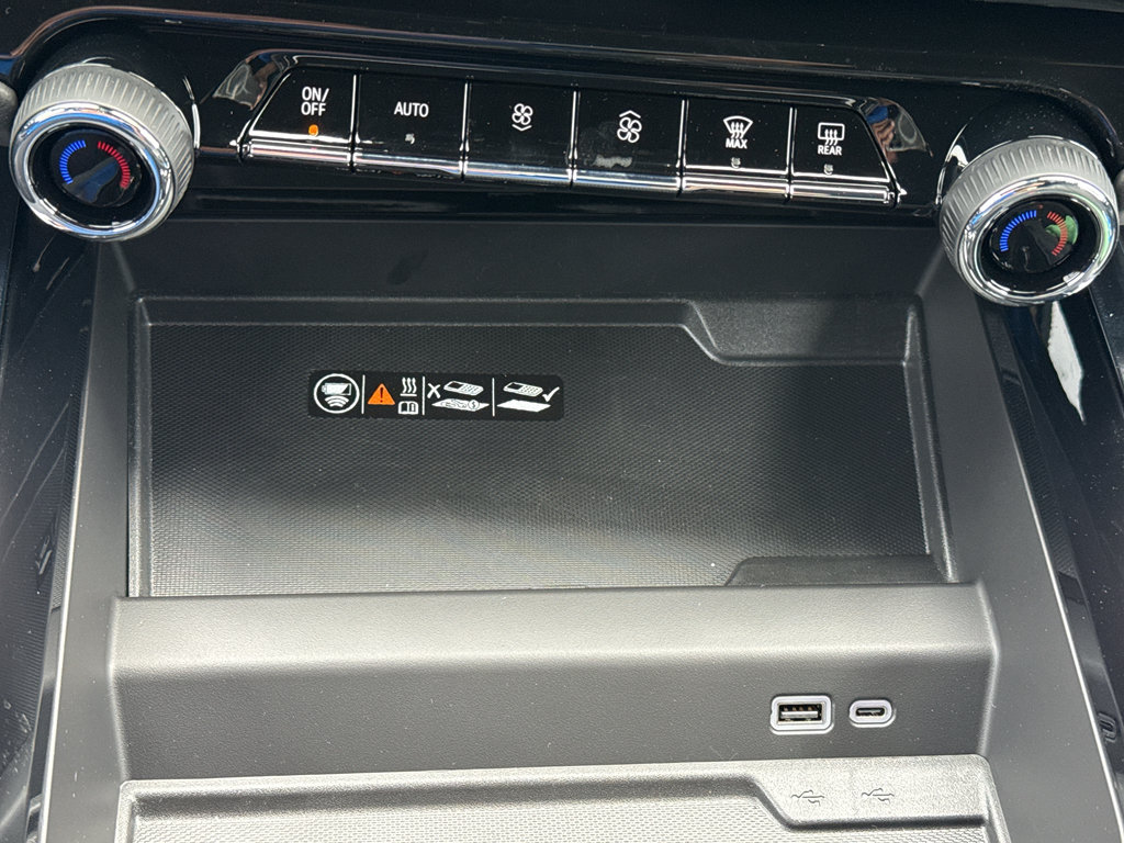 New 2026 Chevrolet Tahoe RST w/ RST Performance Edition AWD/4WD image 36