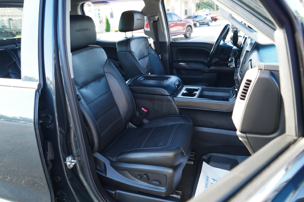 Used 2018 GMC Sierra 1500 Denali w/ Denali Ultimate Package AWD/4WD image 13