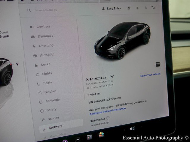 Used 2023 Tesla Model Y Long Range AWD/4WD image 27
