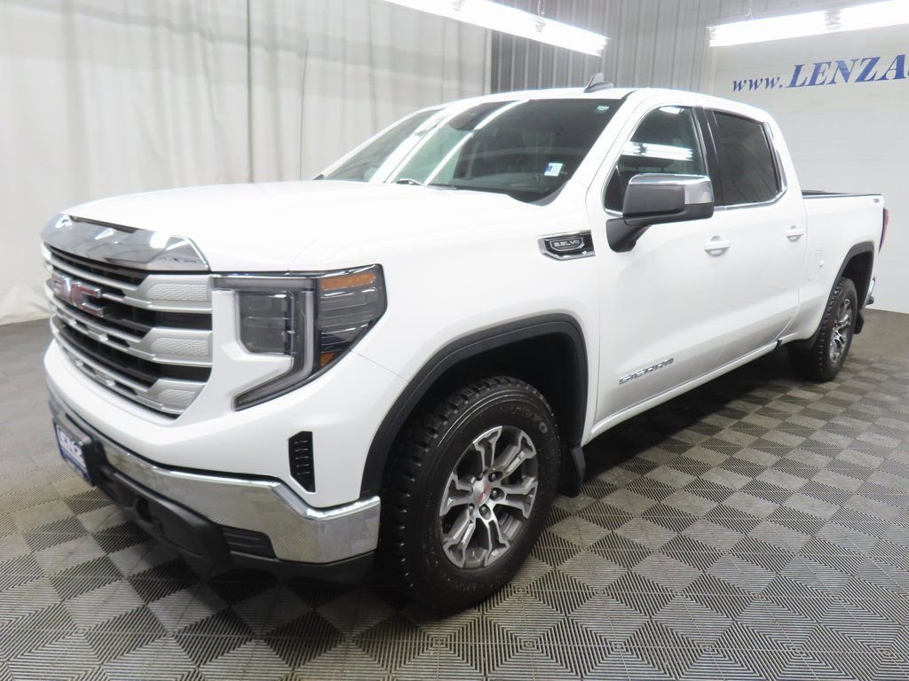 Used 2024 GMC Sierra 1500 SLE w/ X31 Off-Road Package image 6