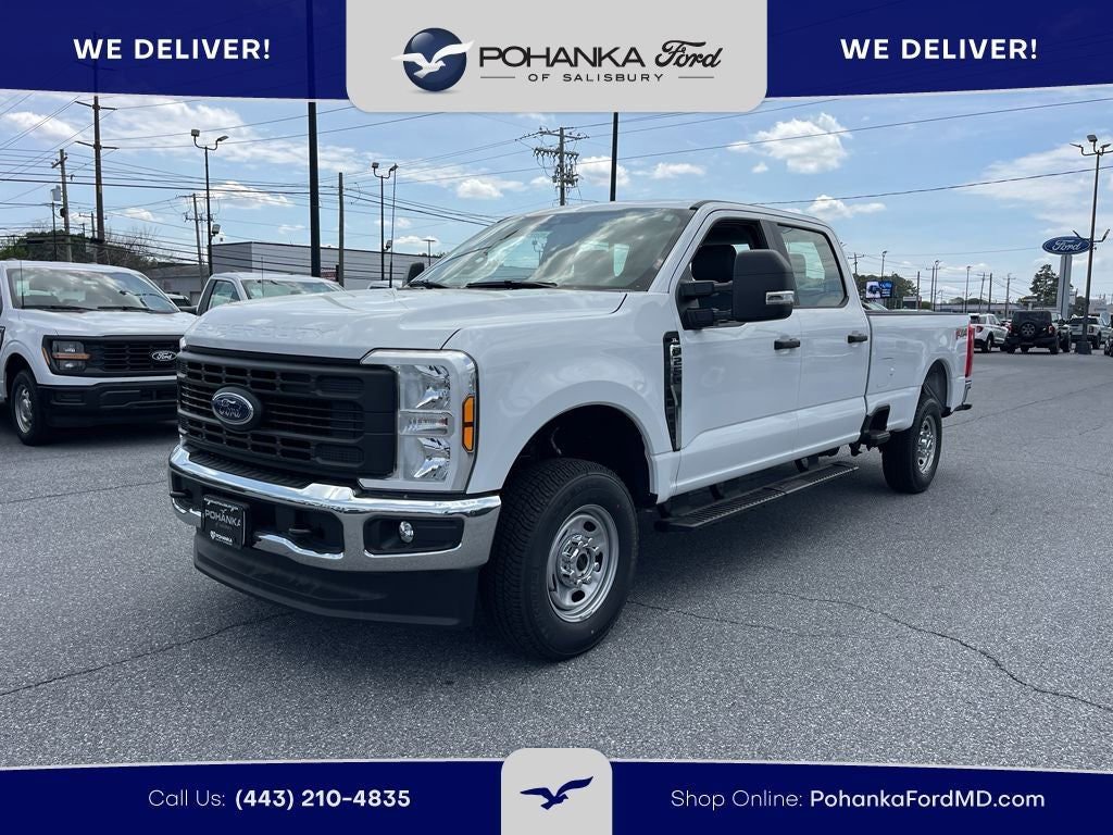 New 2025 Ford F250 Lariat w/ FX4 Off-Road Package