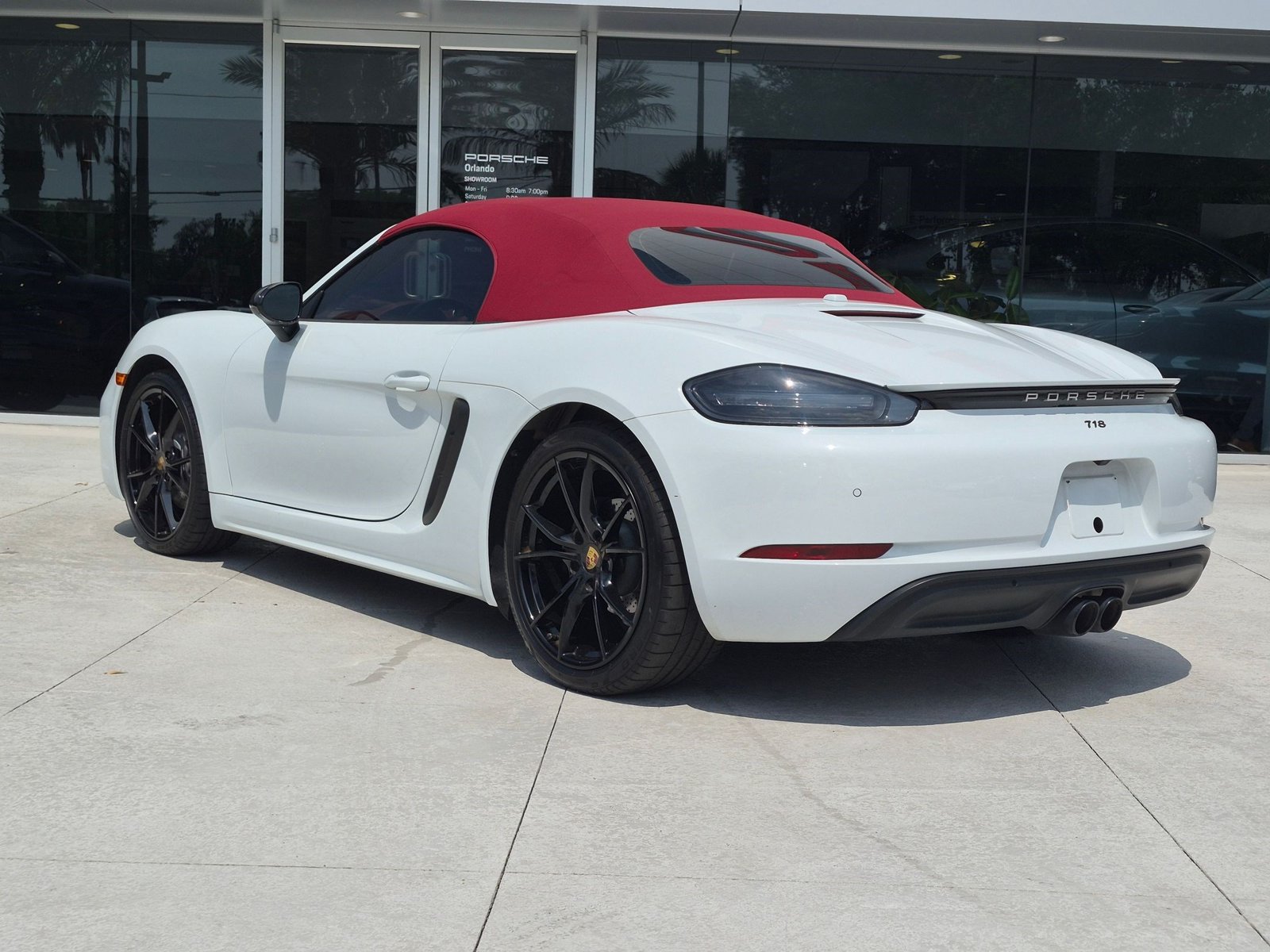 Certified 2022 Porsche 718 Boxster RWD image 3