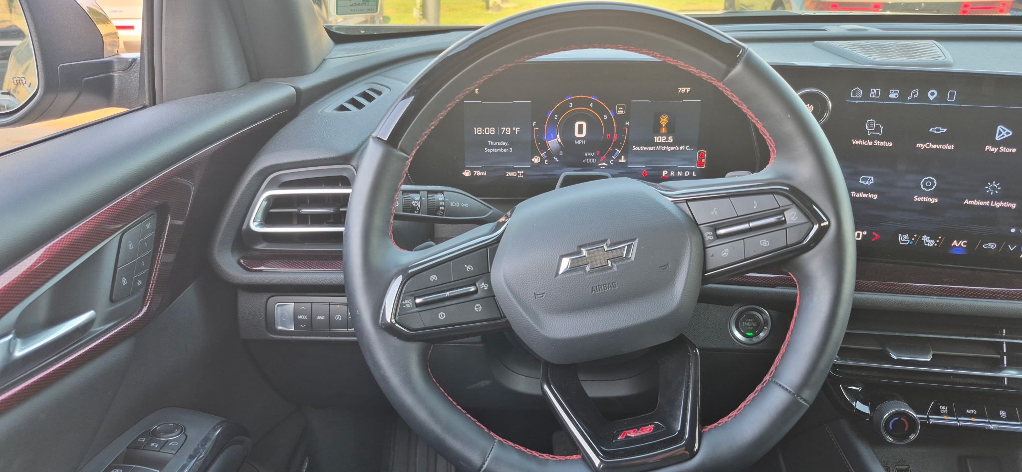 Used 2026 Chevrolet Traverse RS AWD/4WD image 18