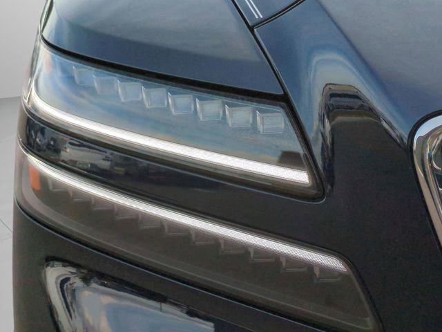 Certified 2025 Genesis GV80 2.5T Select