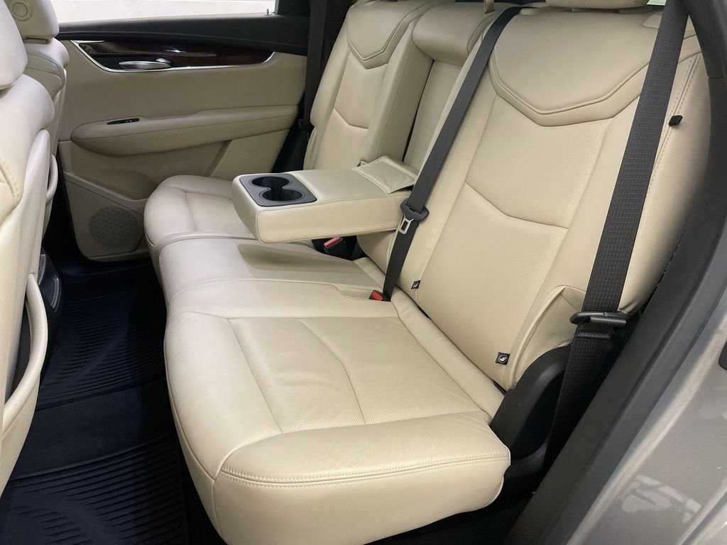 Used 2019 Cadillac XT5 Luxury FWD image 20