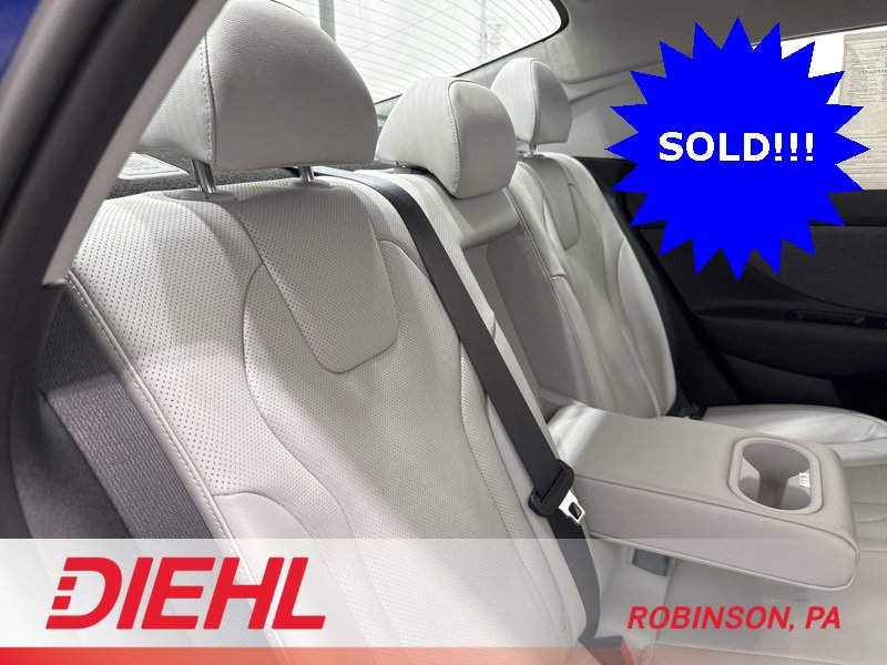 Used 2021 Hyundai Elantra Limited image 10