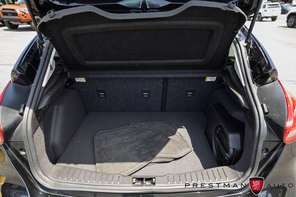 Used 2018 Ford Focus SEL w/ Cold Weather Package FWD image 34