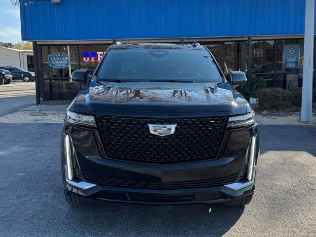 Used 2021 Cadillac Escalade Premium Luxury image 3