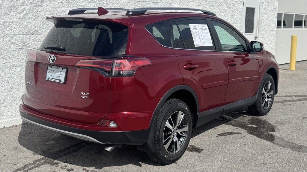 Used 2018 Toyota RAV4 XLE image 8