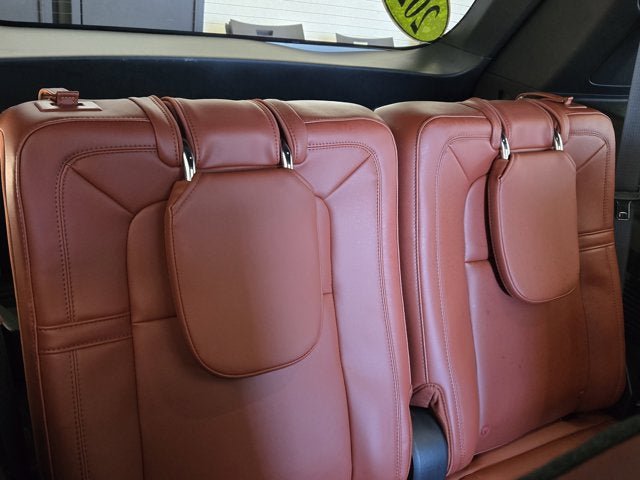 Used 2025 Lincoln Aviator Reserve w/ Equipment Group 201A image 12