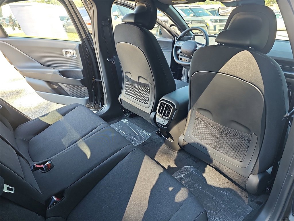 New 2025 Hyundai Ioniq 6 SE image 11