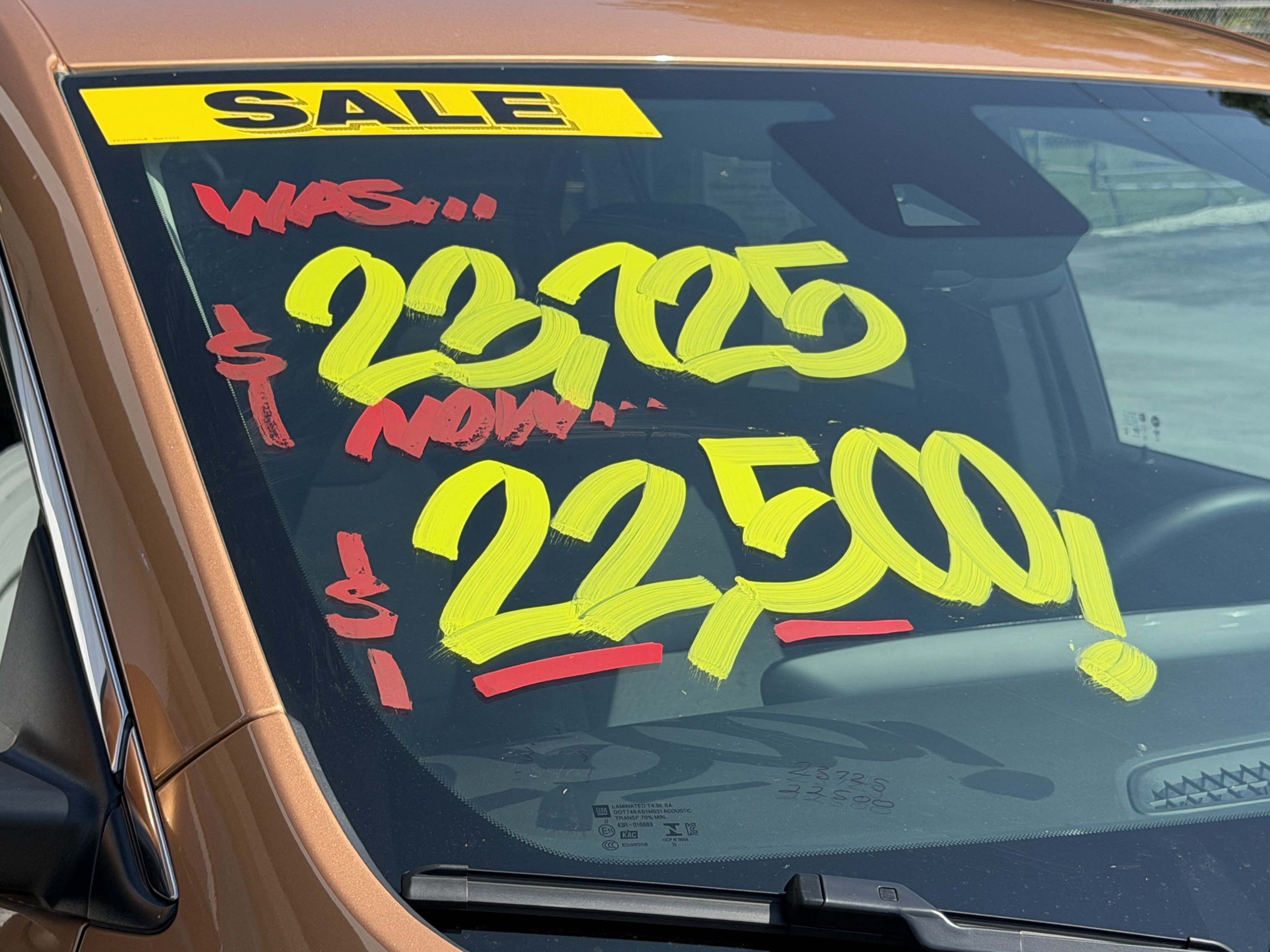 Used 2024 Buick Encore GX Preferred FWD image 2