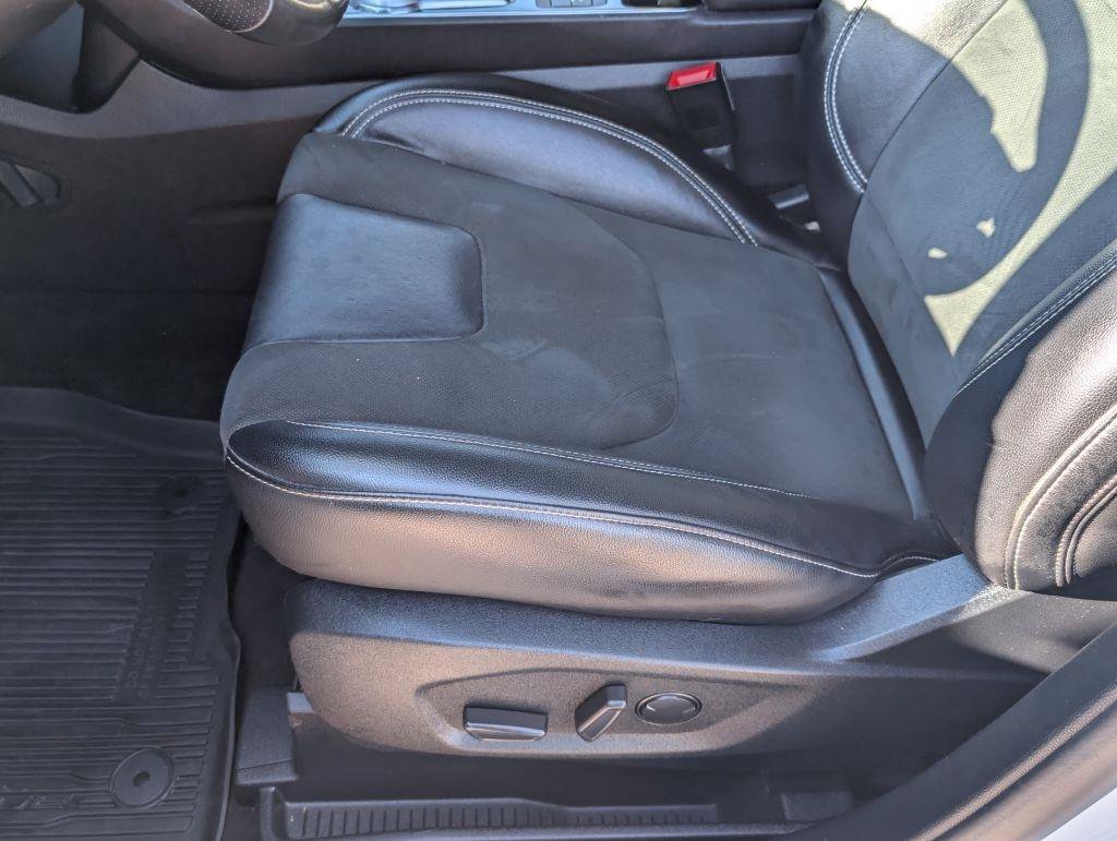 Used 2020 Ford Edge ST w/ Equipment Group 401A AWD/4WD image 19