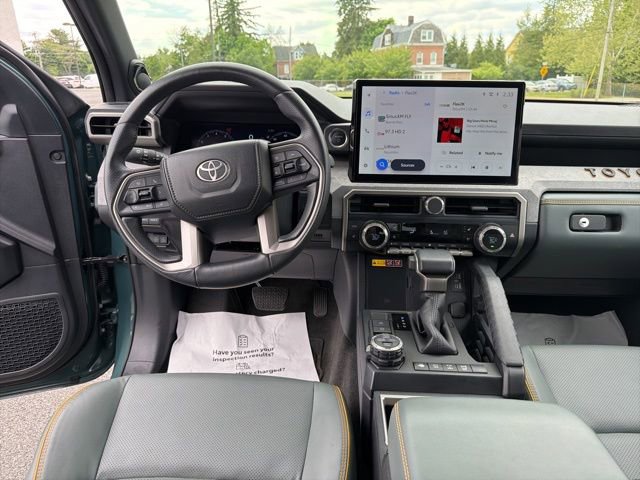 Used 2025 Toyota 4Runner Trailhunter AWD/4WD image 15