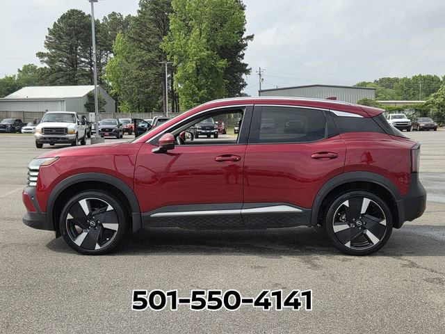 Used 2025 Nissan Kicks SR AWD/4WD image 2
