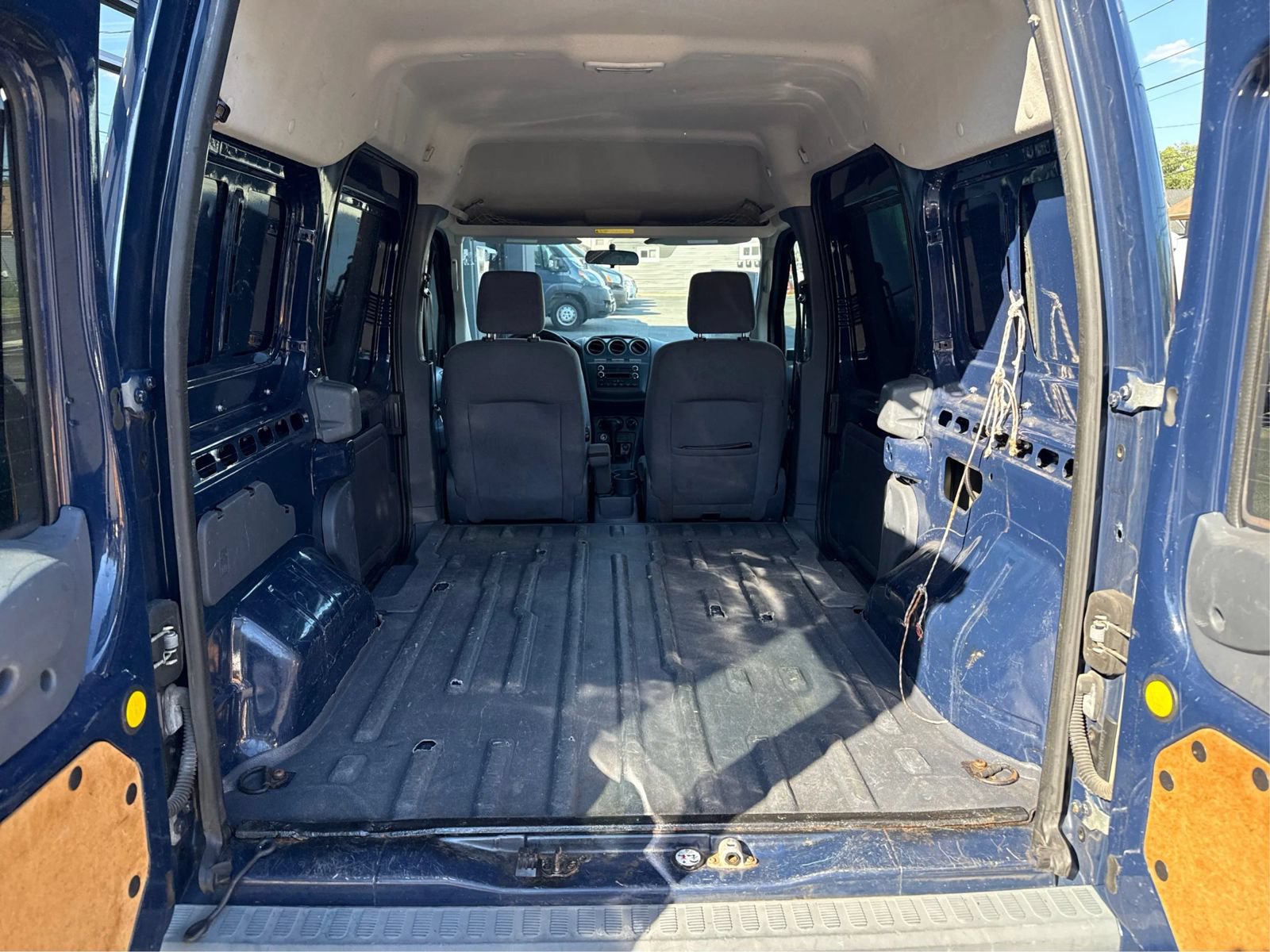 Used 2012 Ford Transit Connect XLT FWD image 13