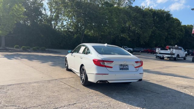 Used 2021 Honda Accord Touring image 7