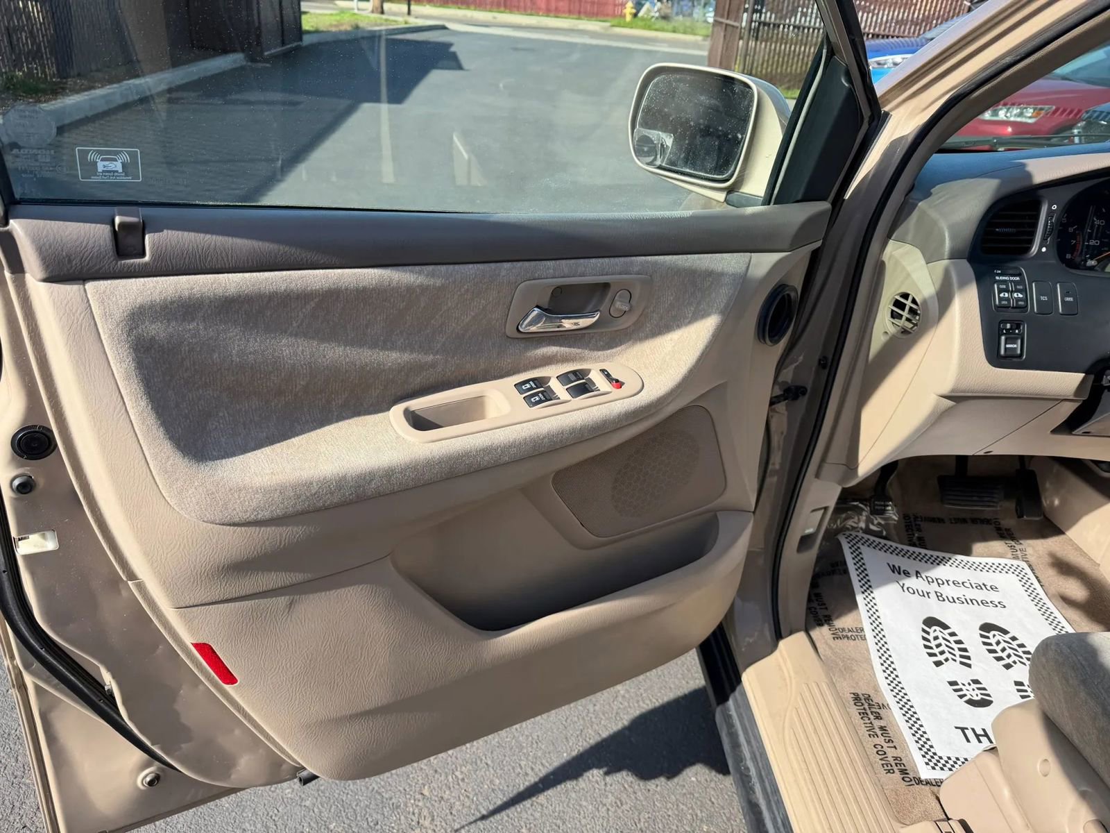 Used 2001 Honda Odyssey EX image 9