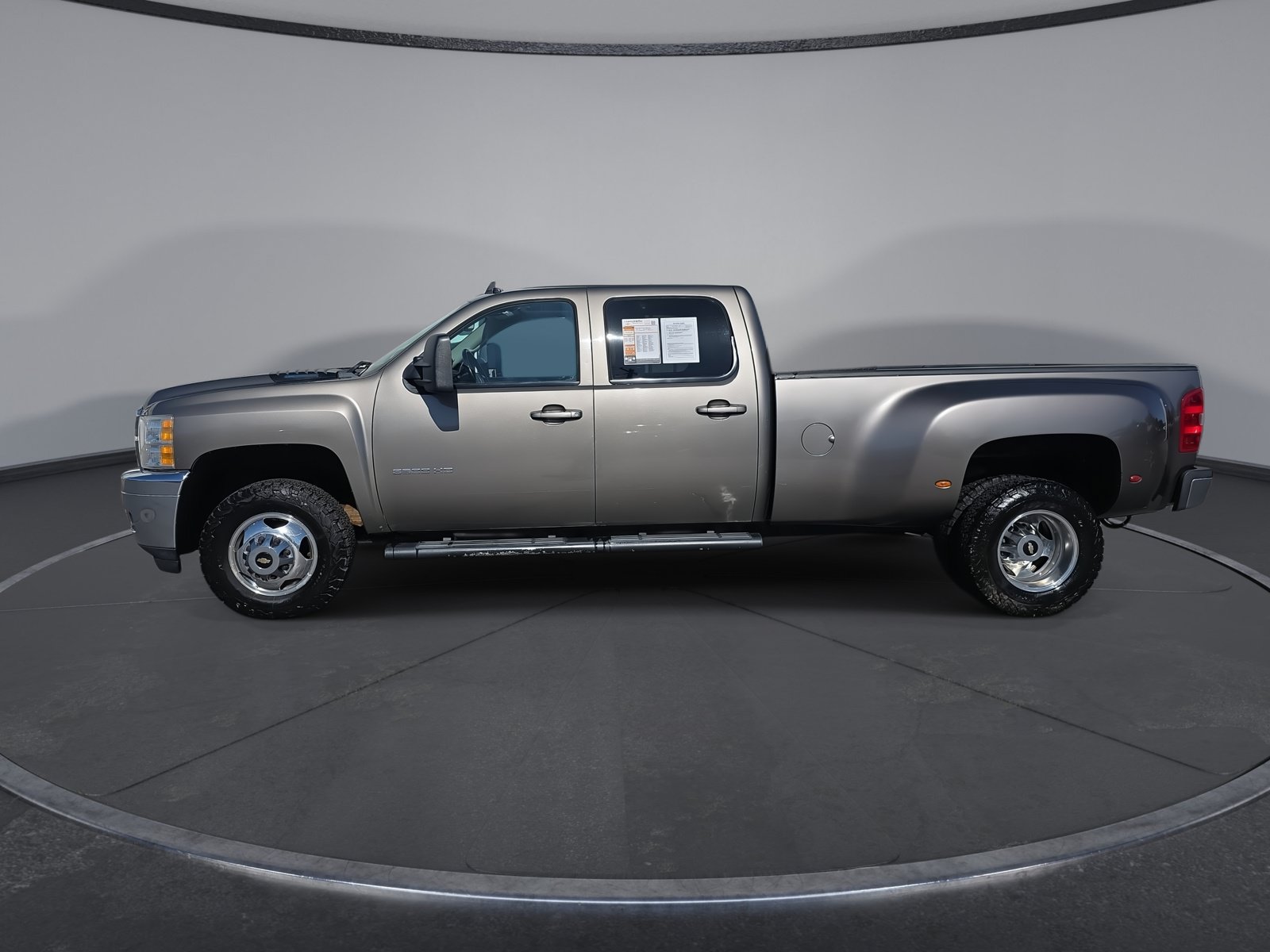 Used 2013 Chevrolet Silverado 3500 LTZ w/ LTZ Plus Package AWD/4WD image 10