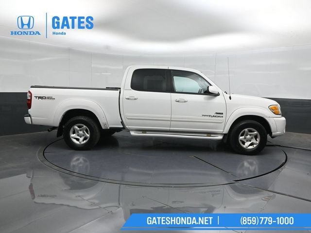 Used 2004 Toyota Tundra Limited w/ Towing Pkg RWD image 3