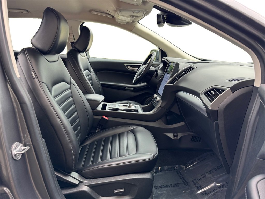 Used 2022 Ford Edge SEL image 18