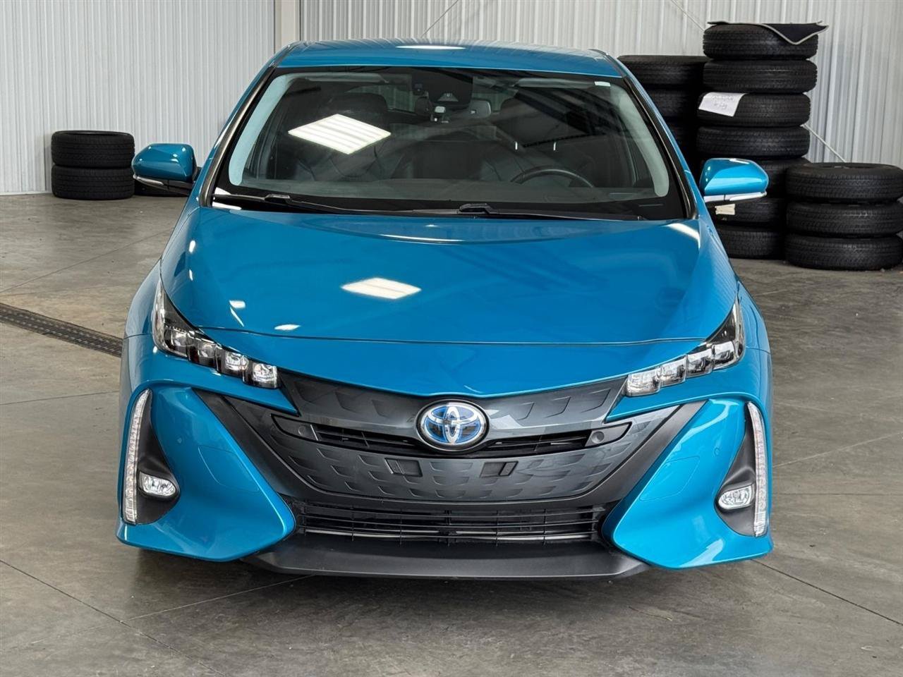 Used 2018 Toyota Prius Prime Advanced FWD image 39