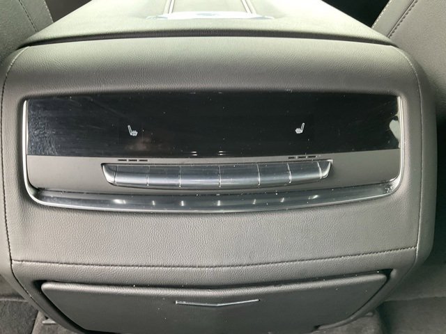 Used 2022 Cadillac Escalade Luxury image 44