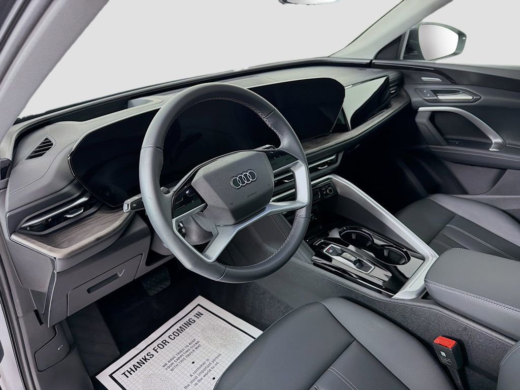 Used 2025 Audi Q5 Premium Plus w/ Premium Plus image 9