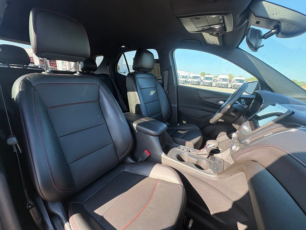 Used 2023 Chevrolet Equinox RS w/ RS Leather Package AWD/4WD image 30