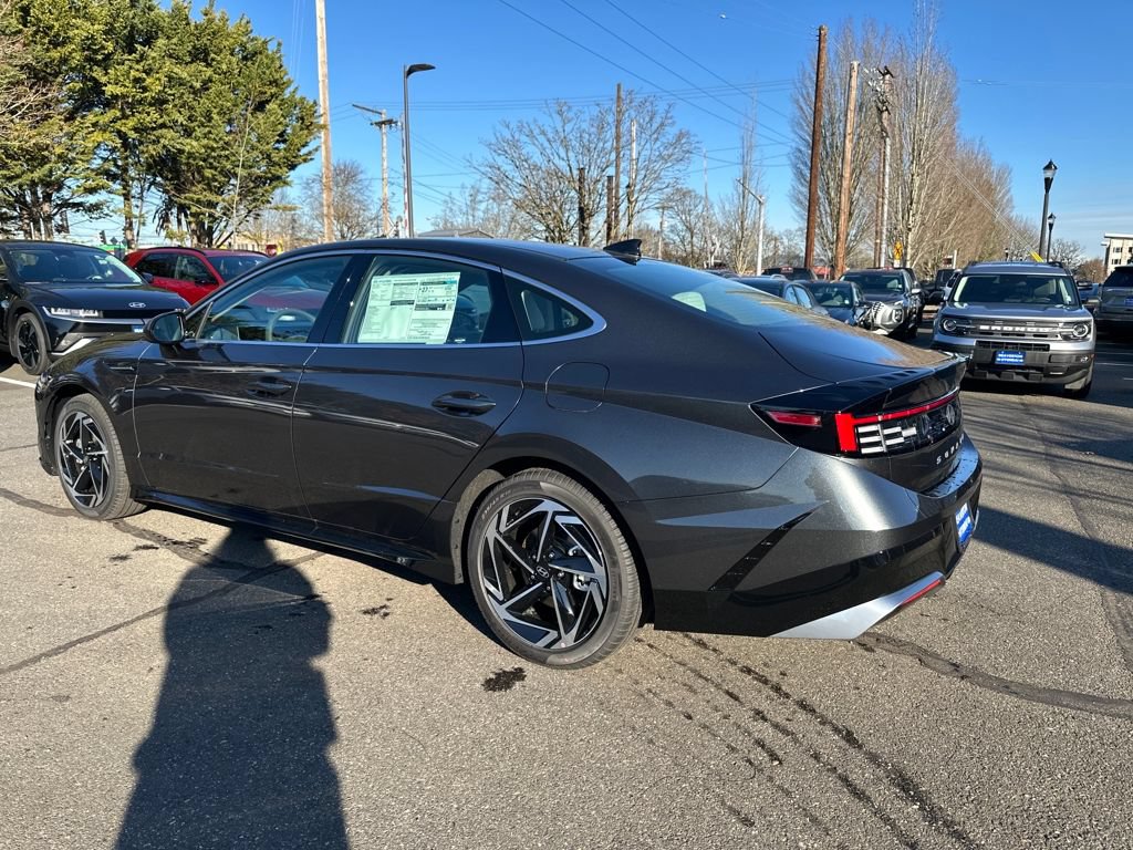 New 2026 Hyundai Sonata SEL AWD/4WD image 4